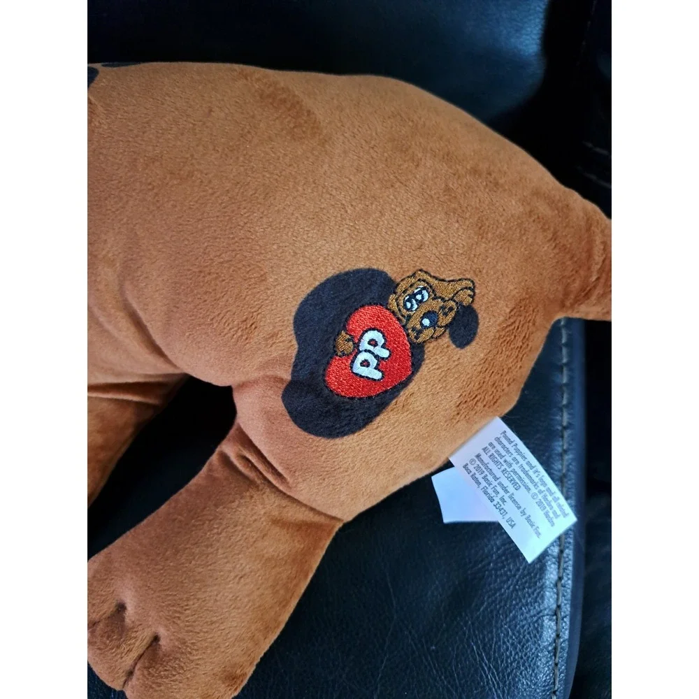 Large Pound Puppies Dog Plush Brown and Black 18 inch Stuffed Animal Toy‎